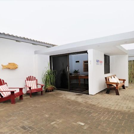 Tiende Laan Bed & Breakfast And Self-Catering วัลวิสเบย์ ภายนอก รูปภาพ