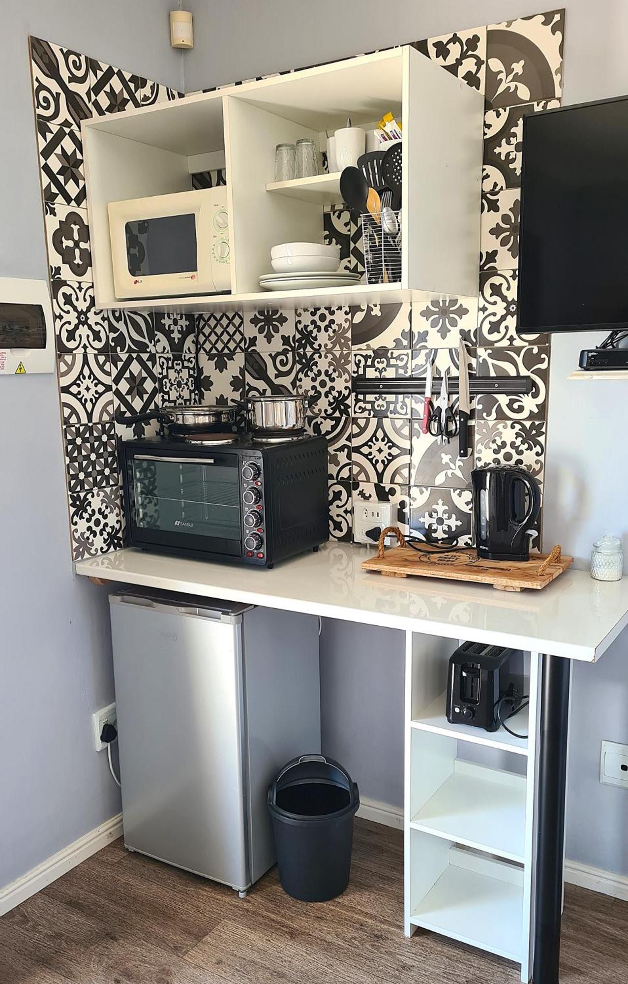Tiende Laan Bed & Breakfast And Self-Catering วัลวิสเบย์ ภายนอก รูปภาพ